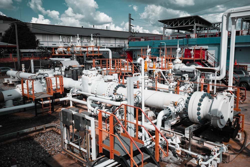 steel-long-pipes-pipe-elbow-station-oil-factory-during-refinery-petrochemistry-industry-gas-site-distillery